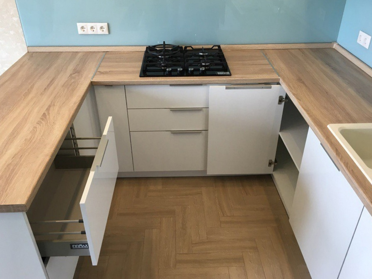 Кухни Едлаз на заказ в Красноперекопске фотография
